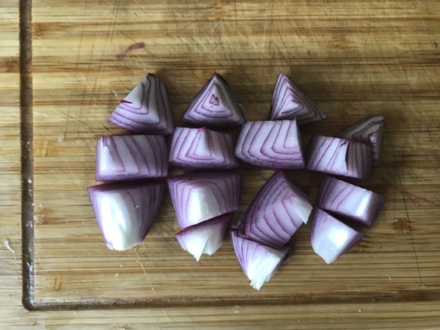 032