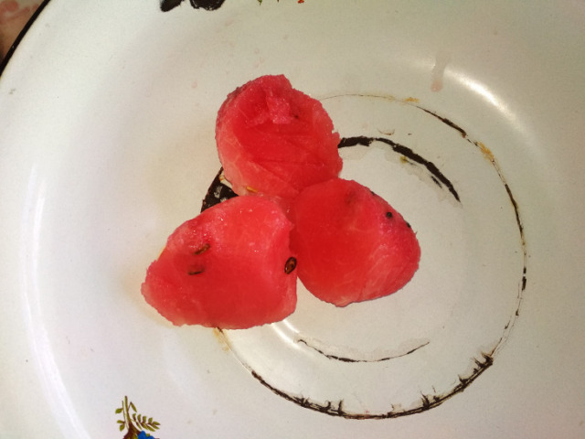 3 (8)